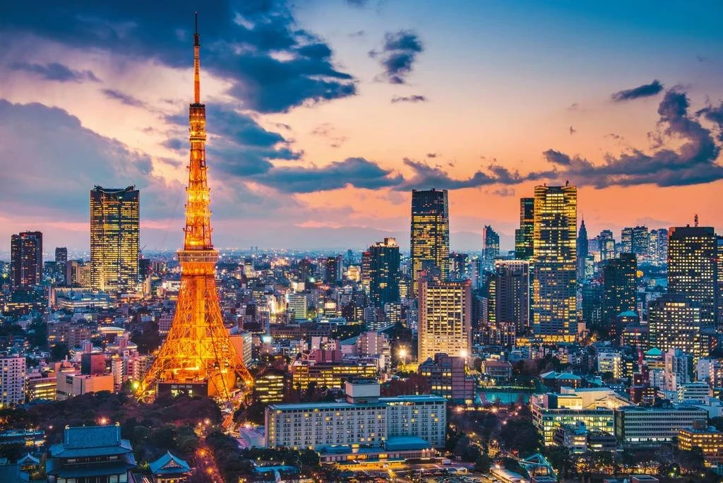 Tokyo Tower bei Nacht